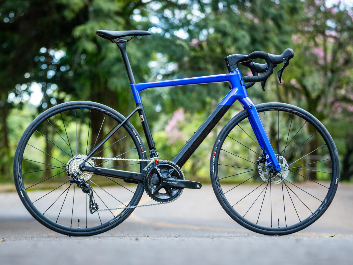 Bicicleta Groove Overdrive Carbon 105